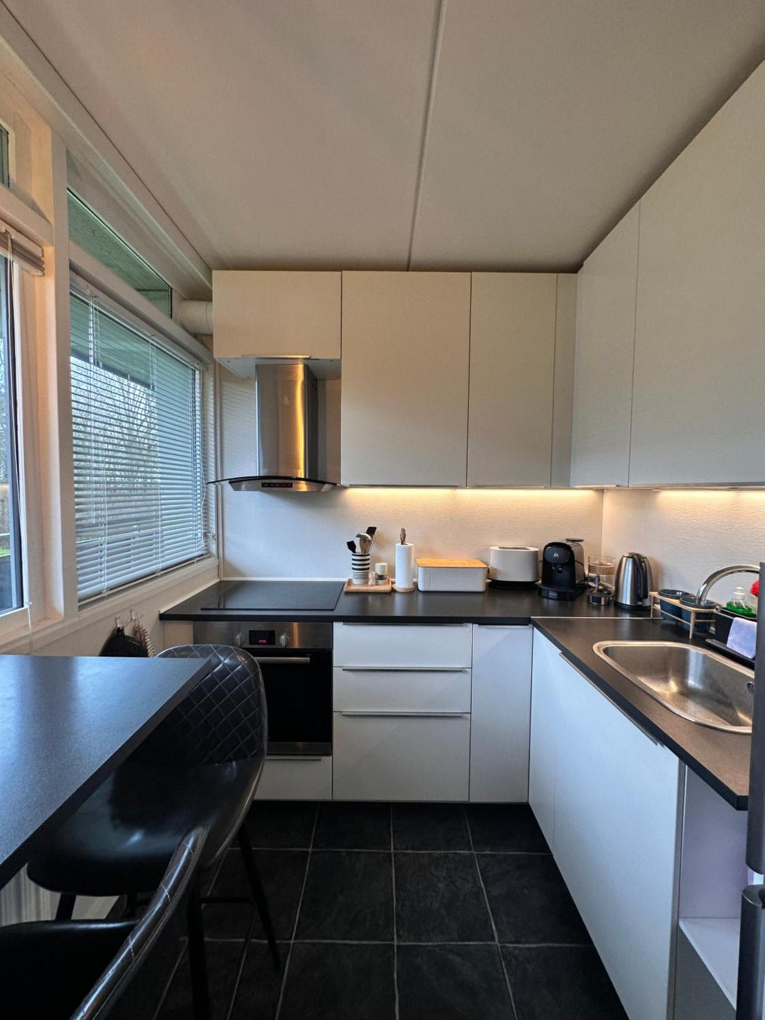 Privat One Bedroom Apartment With Free Parking Odense Exterior photo